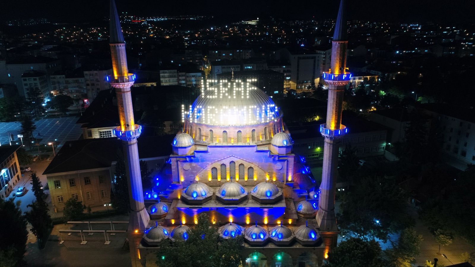 Ankara'da akşam Ezanı Kaçta Okunuyor? Ankara Ezan Saatleri, 2018 | Ankara iftar Kaçta?